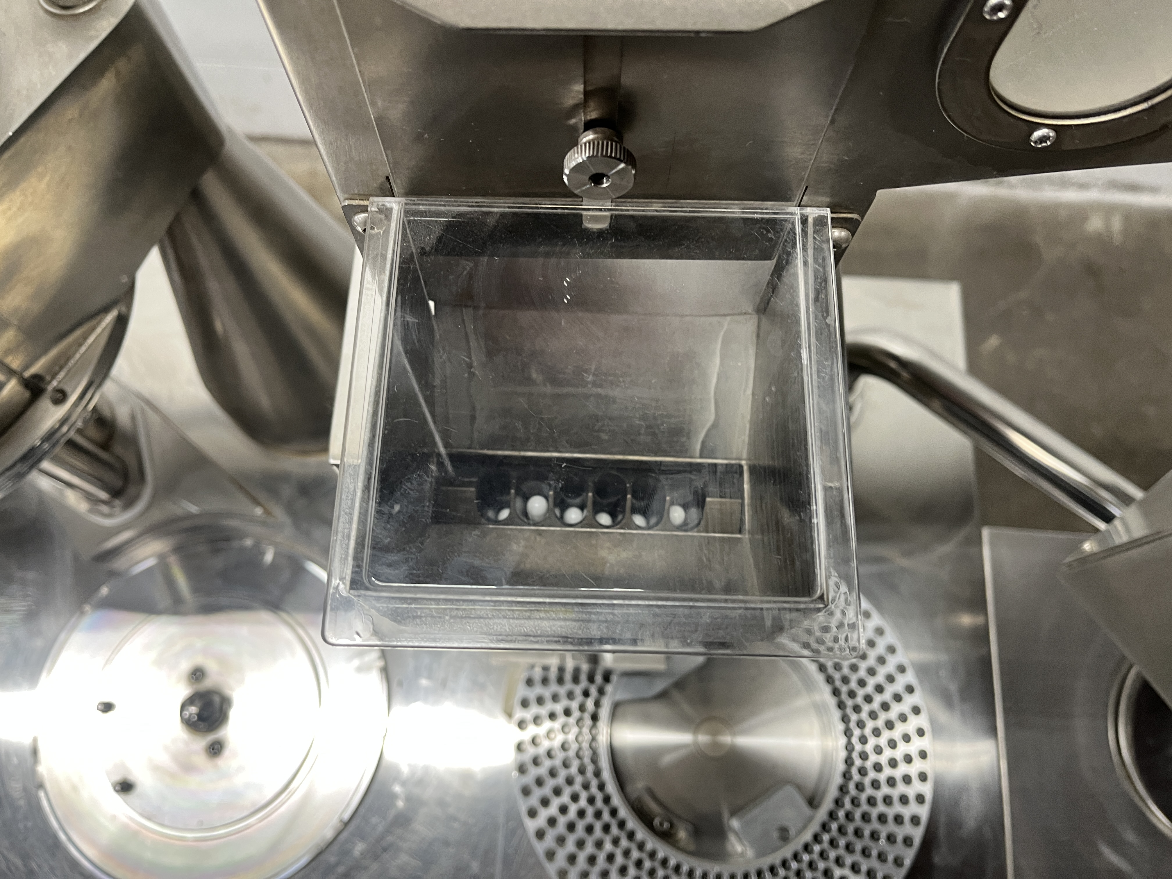 Used Sinoped Capsule Filler