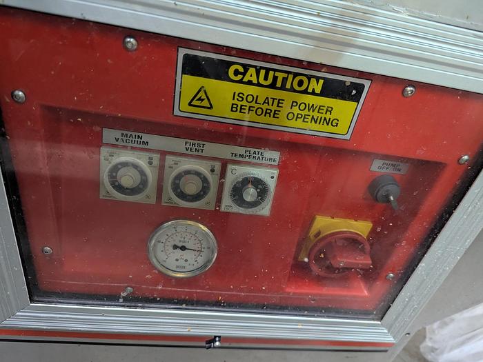 Used Koch Intact RM572 Double Chamber Vacuum Sealer