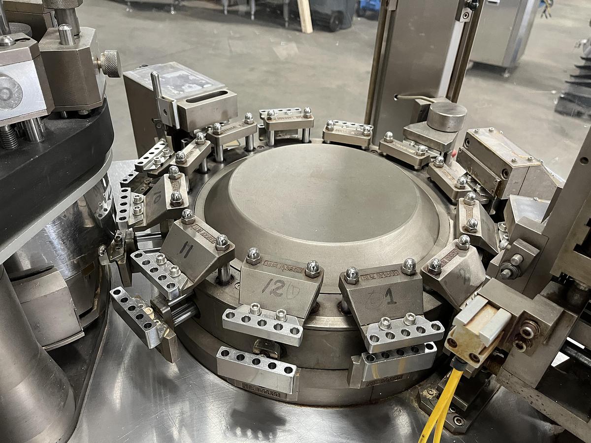 Used Sejong SF-40 Capsule Filler