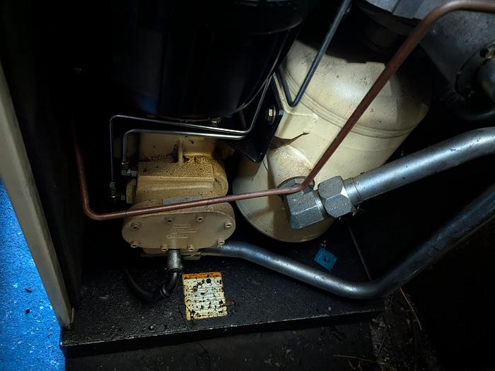 Used Ingersoll Rand 40HP Air Compressor