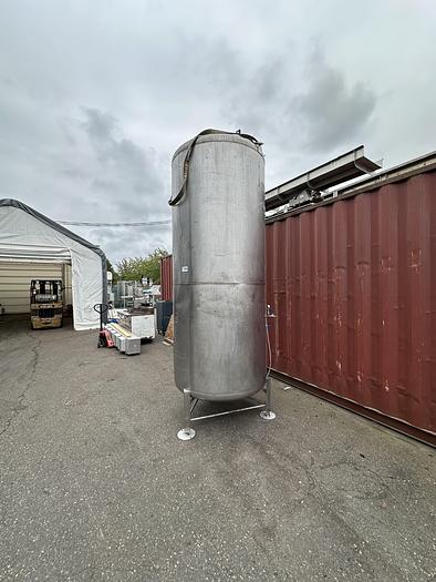 Used 825 Gal. Brite Tank