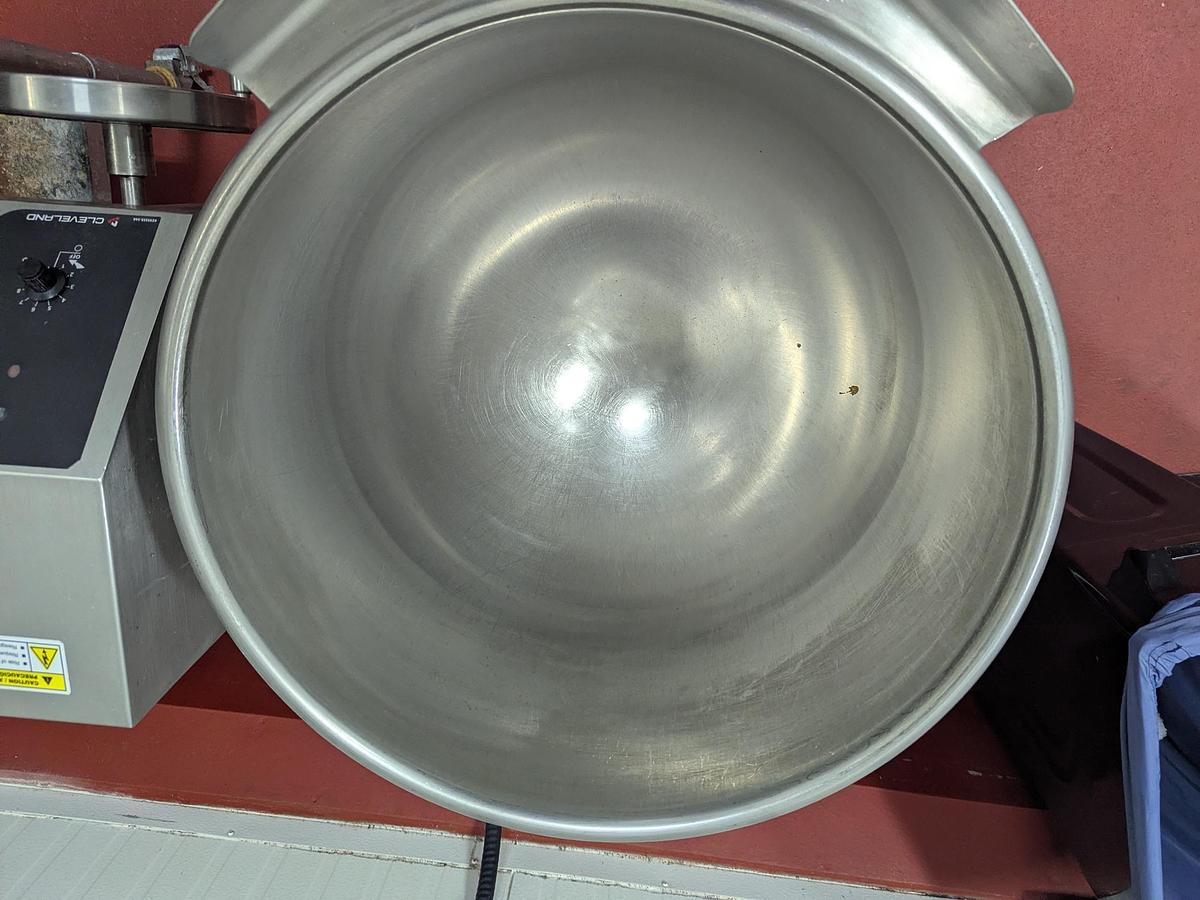 Used Cleveland Electric Steam-Jacketed Kettle
