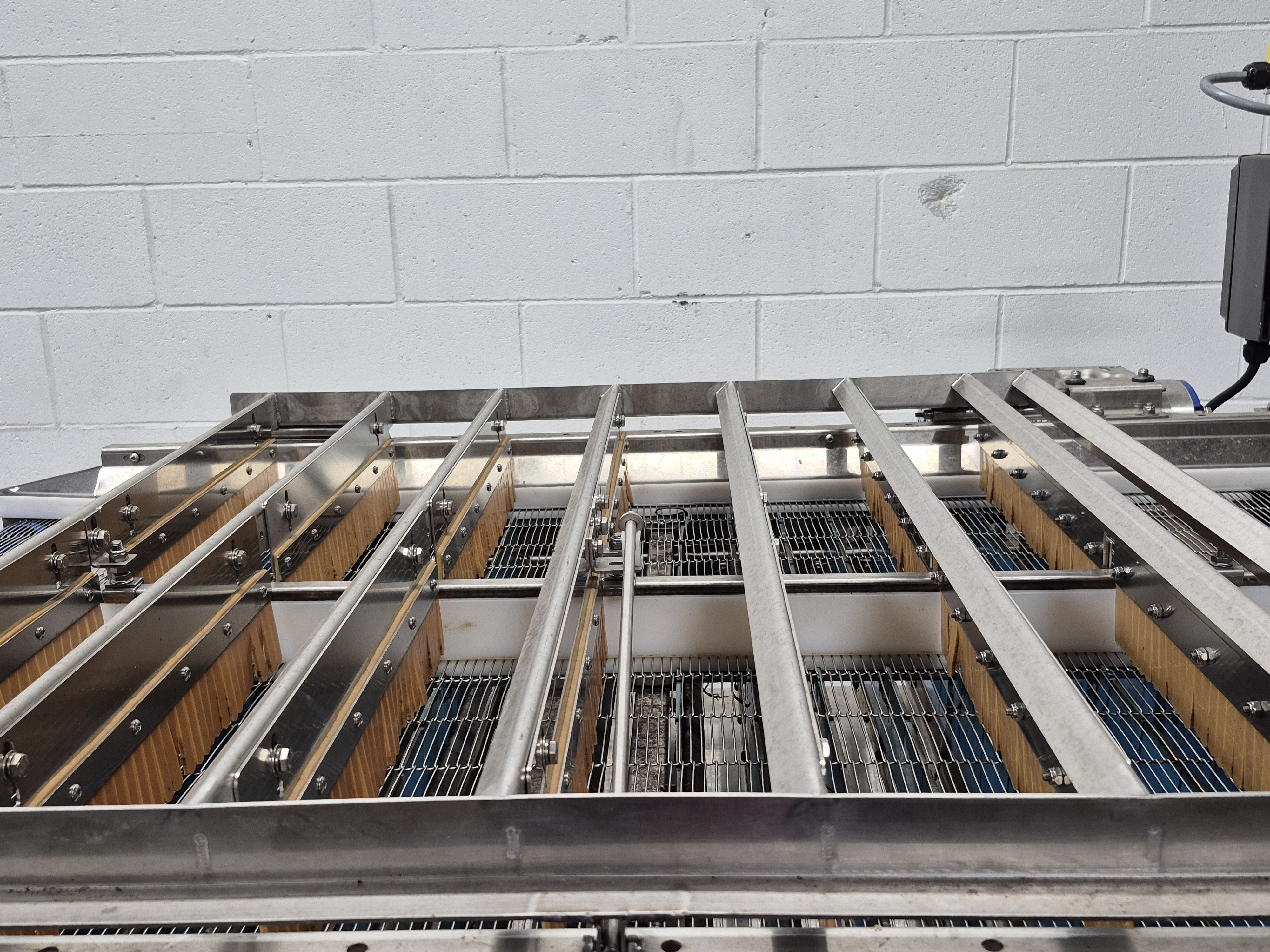 Used A&B Berry Destemmer 