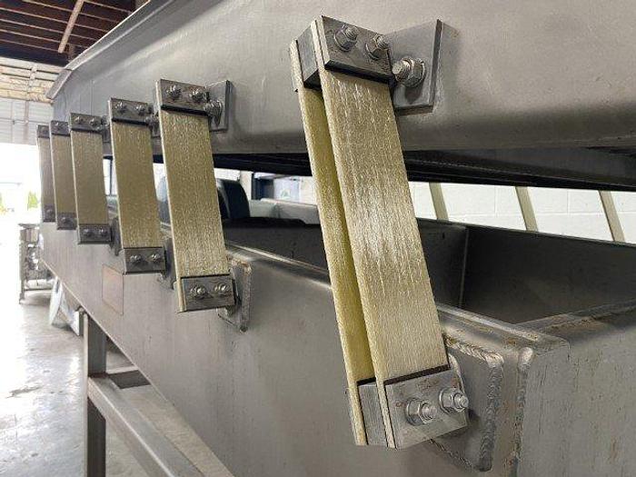 Used Key ISO-FLO 10-Lane Shaker Conveyor