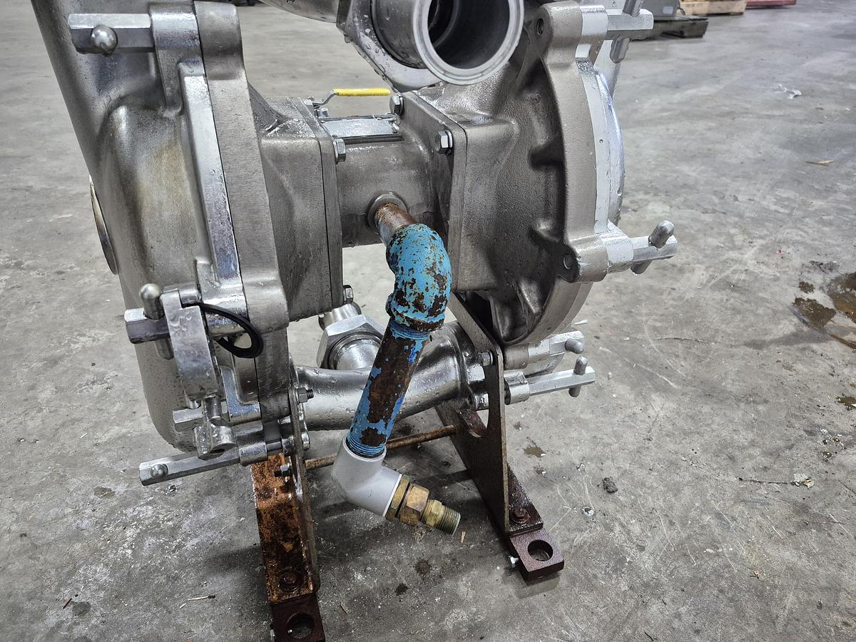 Used Sandpiper Air-Powered Double Diaphragm Pump