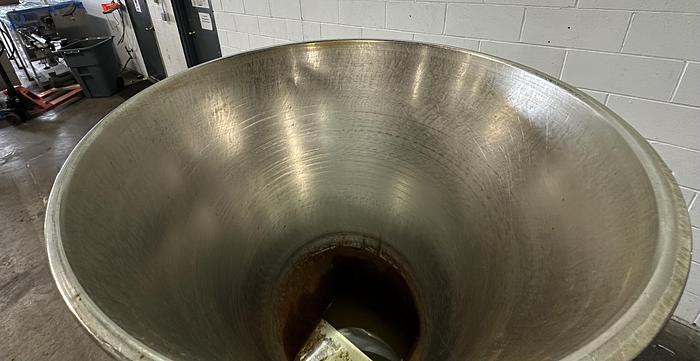 Used Benier Single Pocket Dough Divider