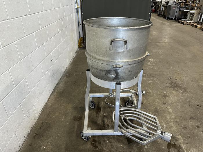 Used Hobart 140 Qt Bowl & Paddles