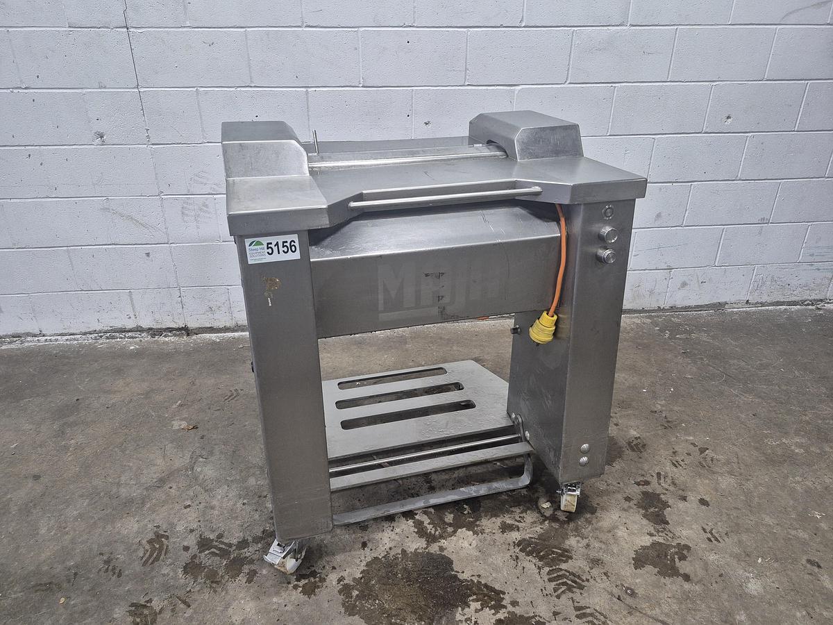 Used MAJA EVM 4006 Membrane Skinning Machine