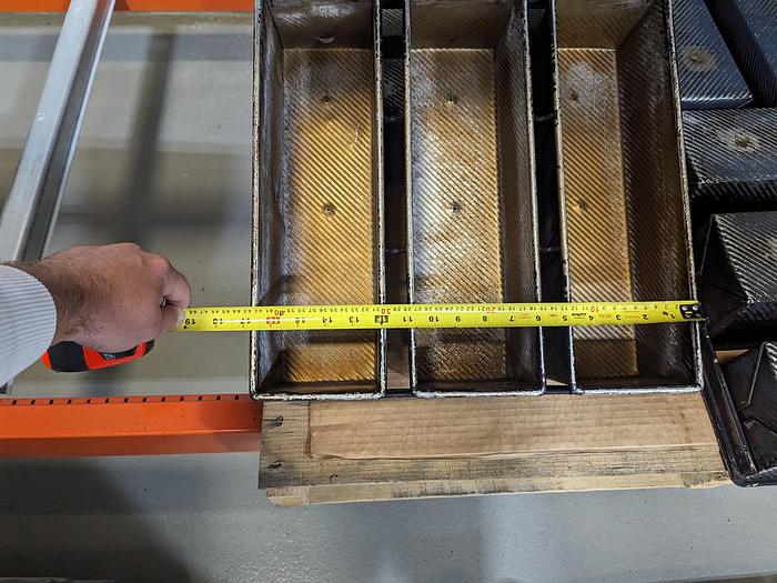 Used 3-Strap Bread Loaf Pans