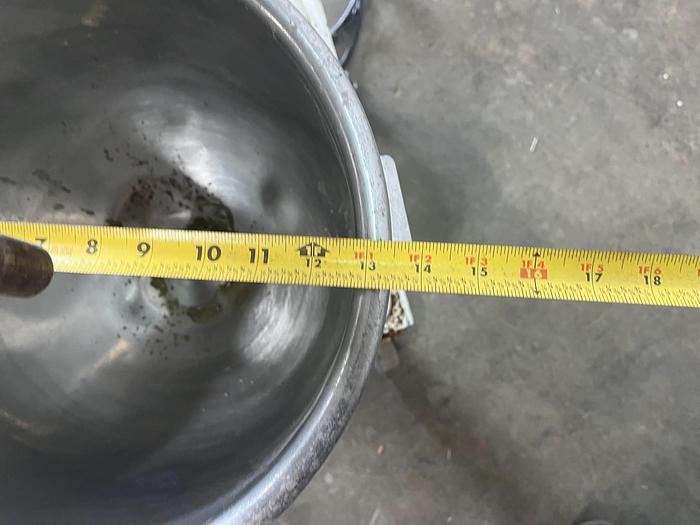 Used Hsiao Lin HL-11012 Planetary Mixer