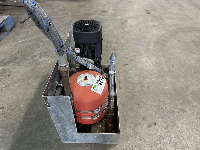 Used Diaphragm Expansion Tank with Pump