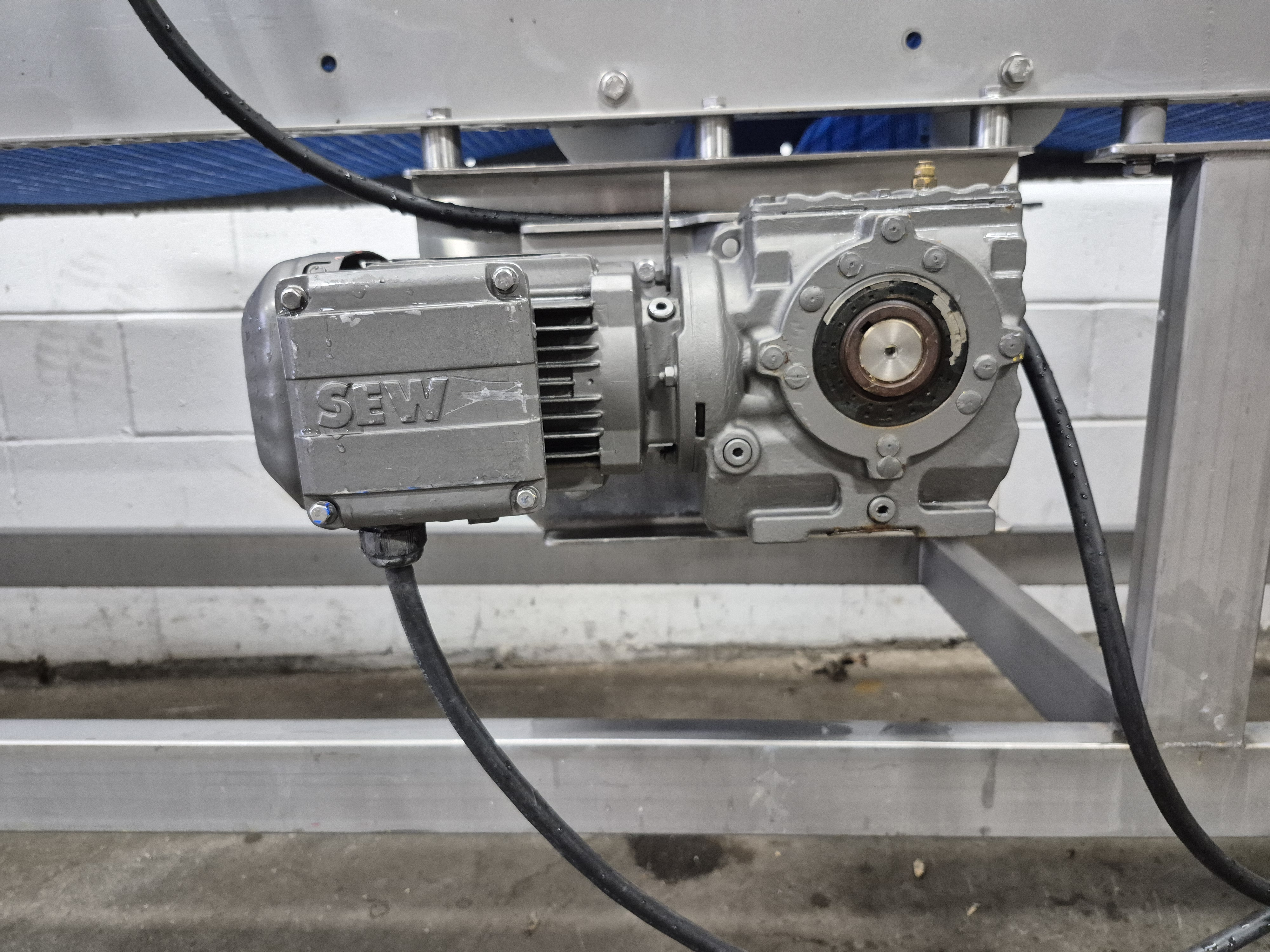 Used George A. Wright 17.5 Feet Conveyor 