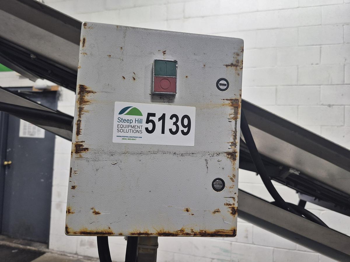 Used 13 Feet Incline Conveyor