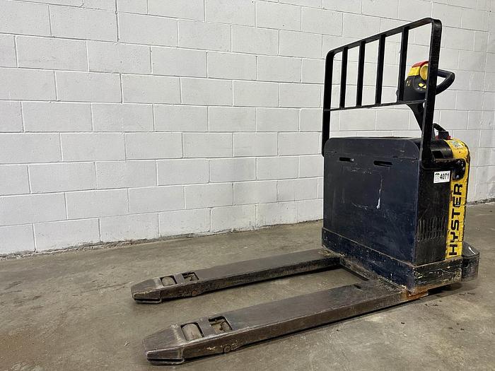 Used Hyster W40Z Low Lift Pallet Truck for Sale at Steep Hill Equipment