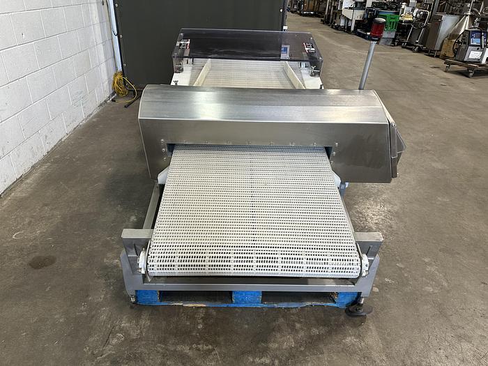 Used Loma IQ3 Metal Detector