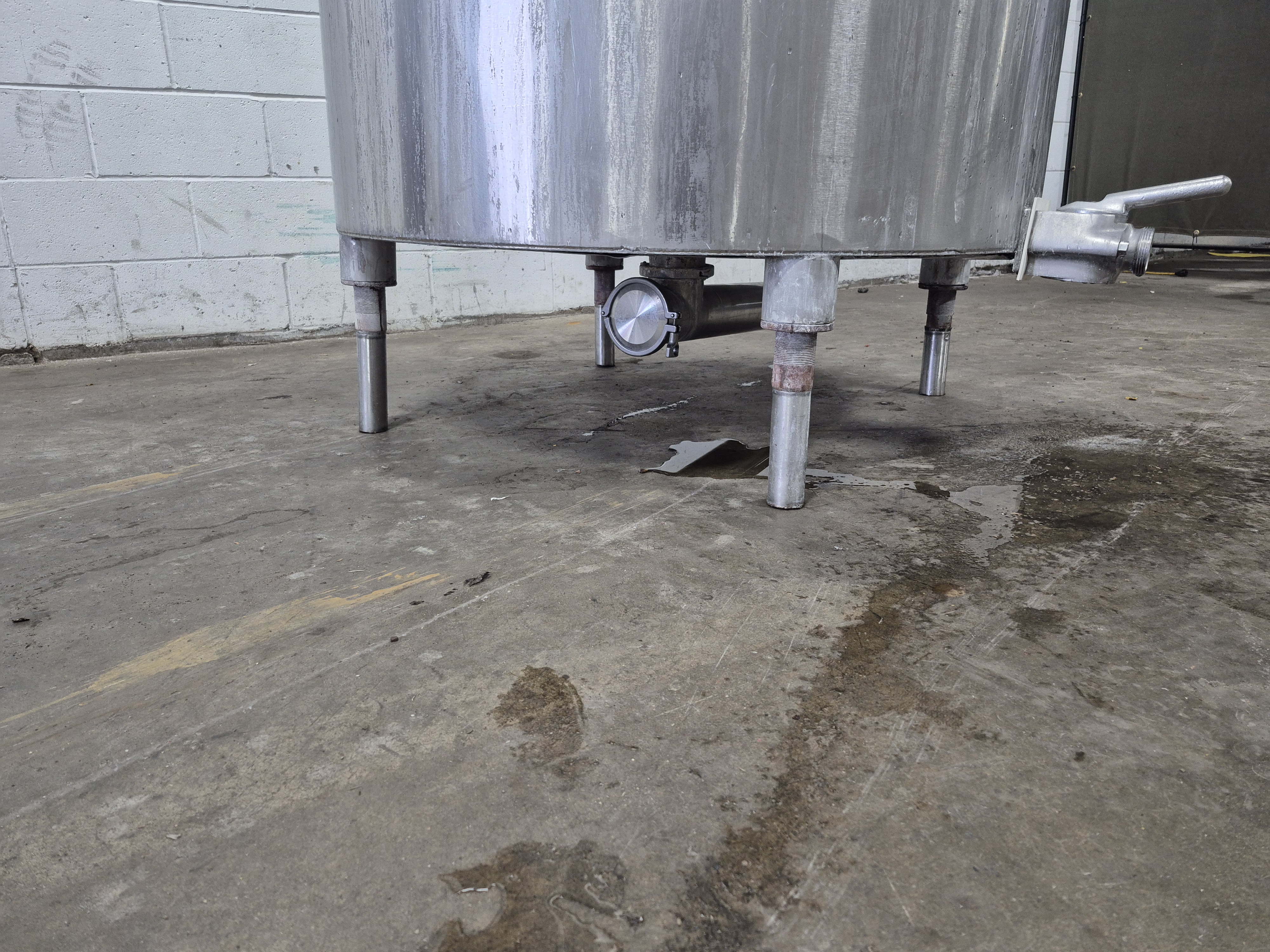 Used SS 300 Gallon Double Wall Tank