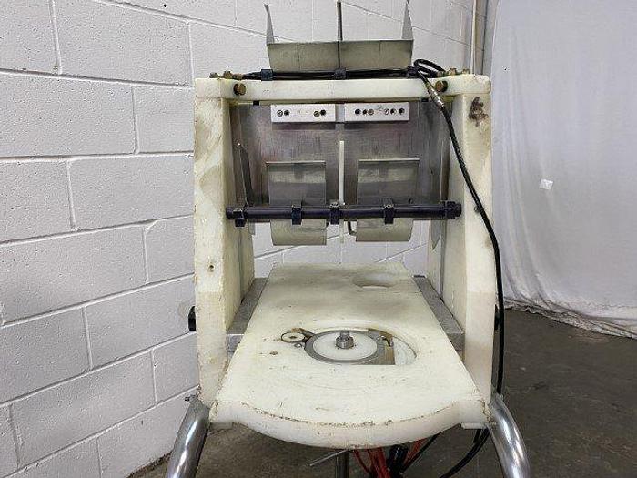 Used FoodTools Round Cake Slicer