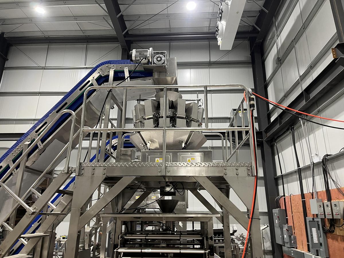 Used Samfull Vertical Form Fill Seal Packaging Machine