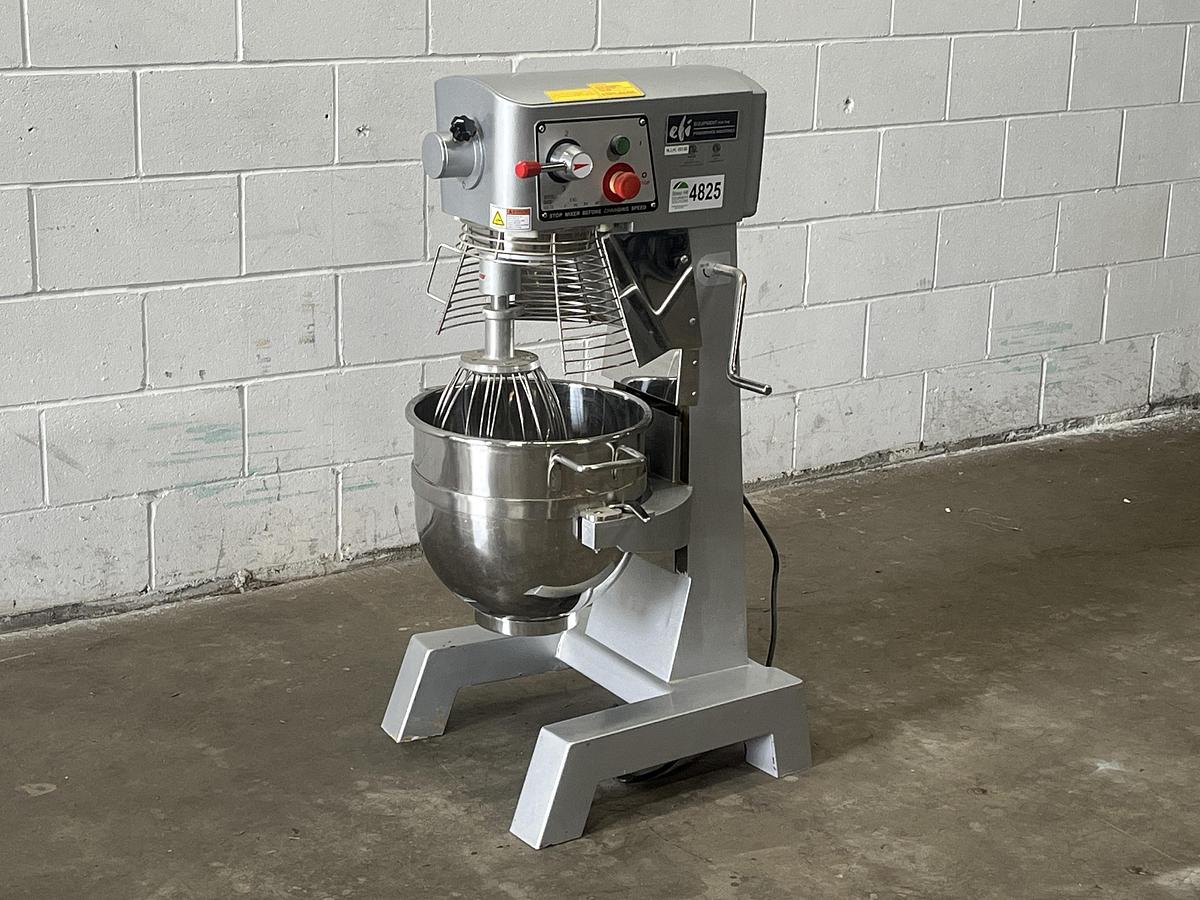 Used EFI 30 Quart Mixer 