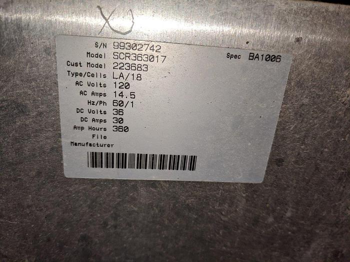 Used Tennant 7200 Riding Floor Scrubber