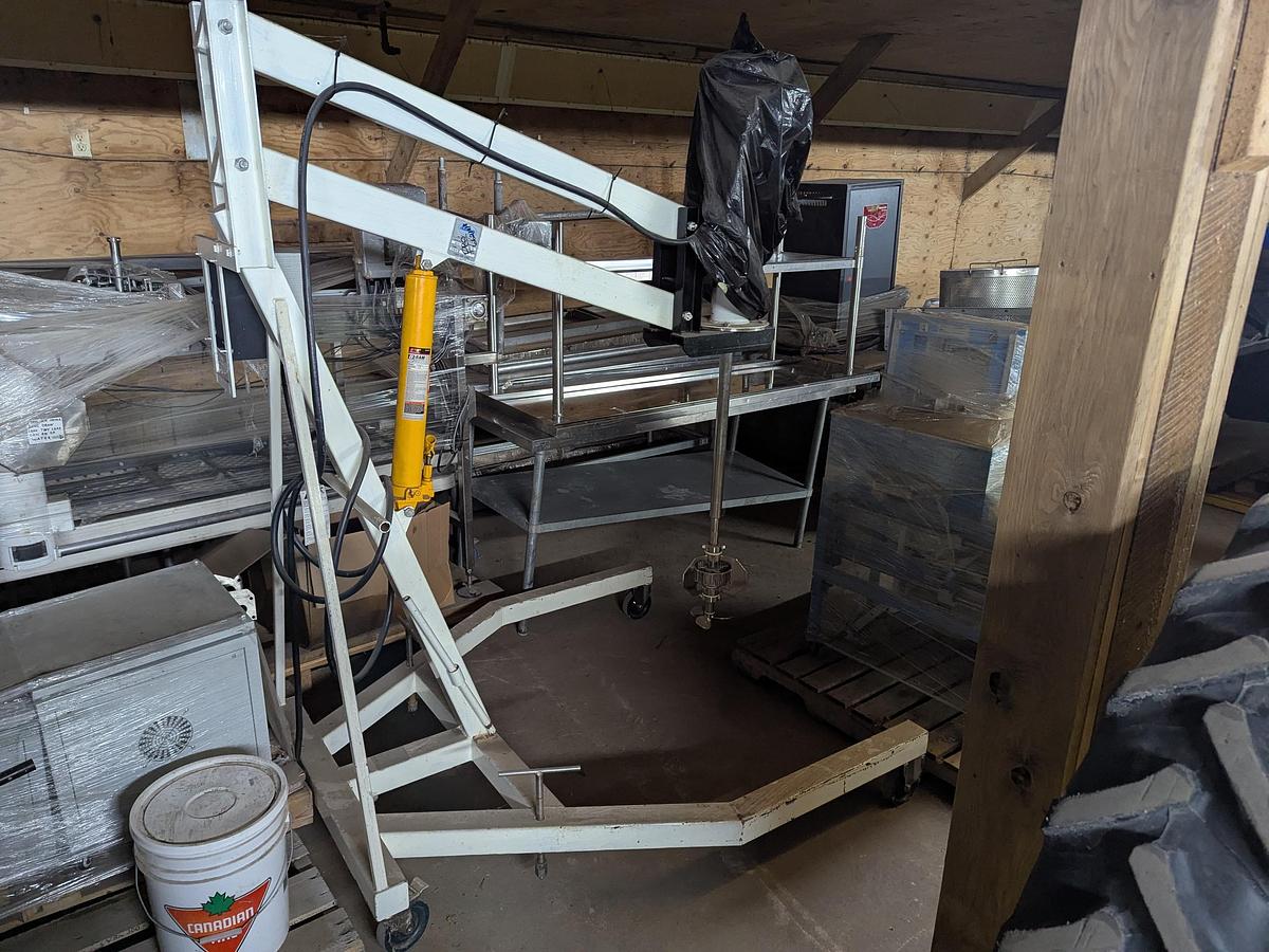 Used Admix MHL-101-SS Portable Lift Stand