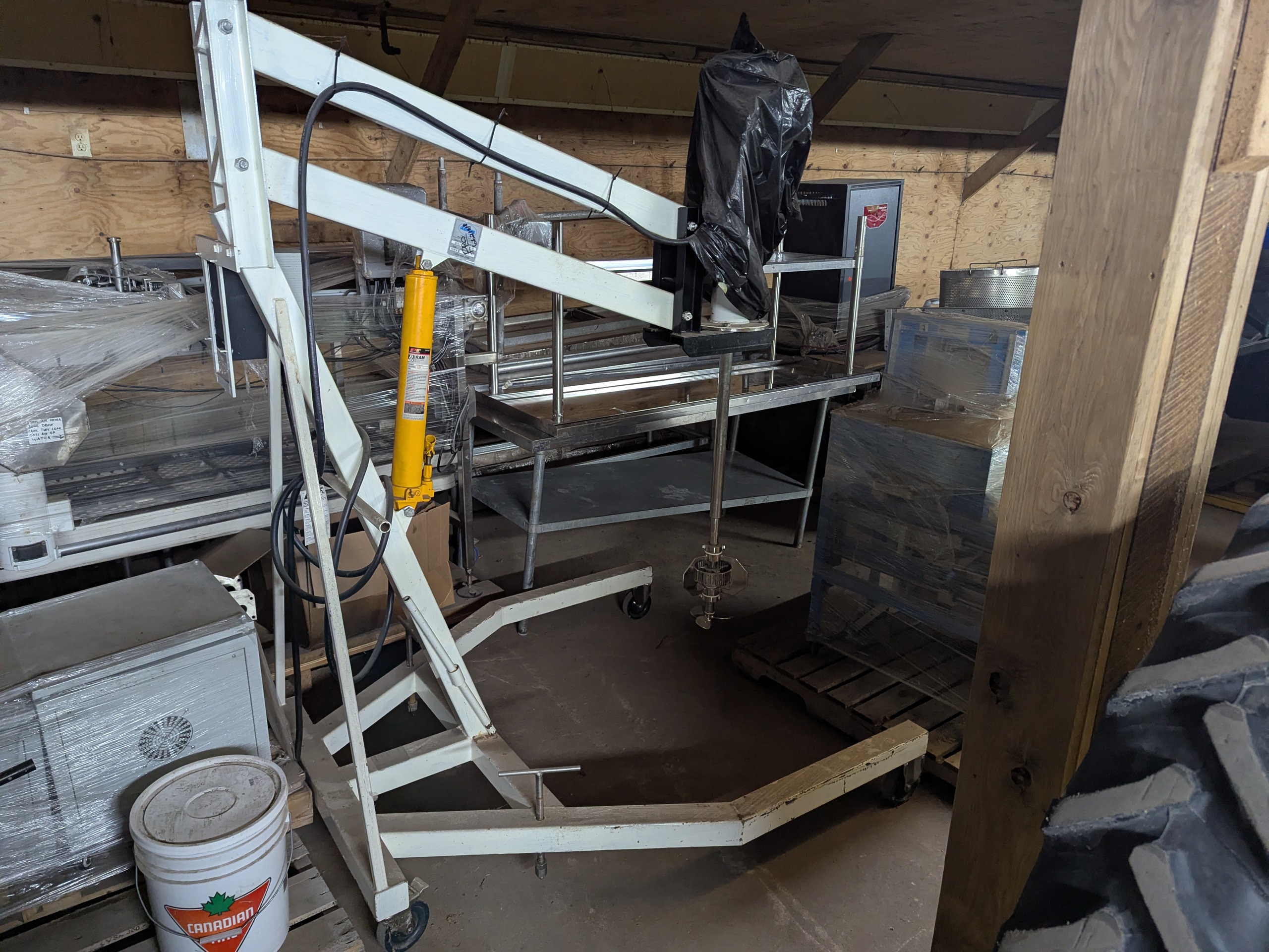 Used Admix MHL-101-SS Portable Lift Stand