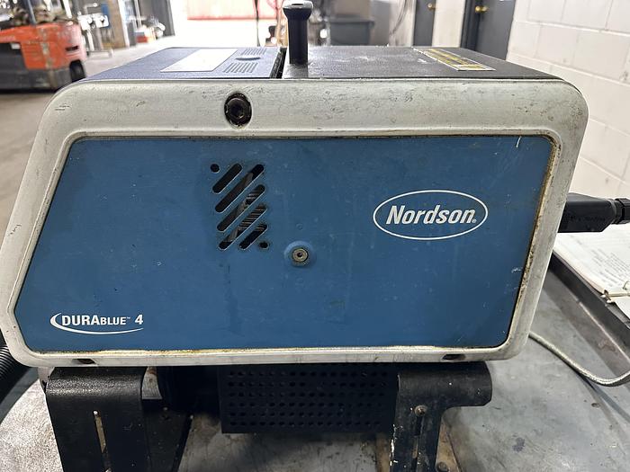 Used Nordson DuraBlue 4 Glue Machine