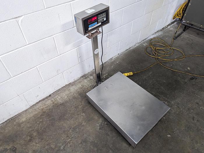 Used Richmond 200KG Bench Scale with Weight Indicator