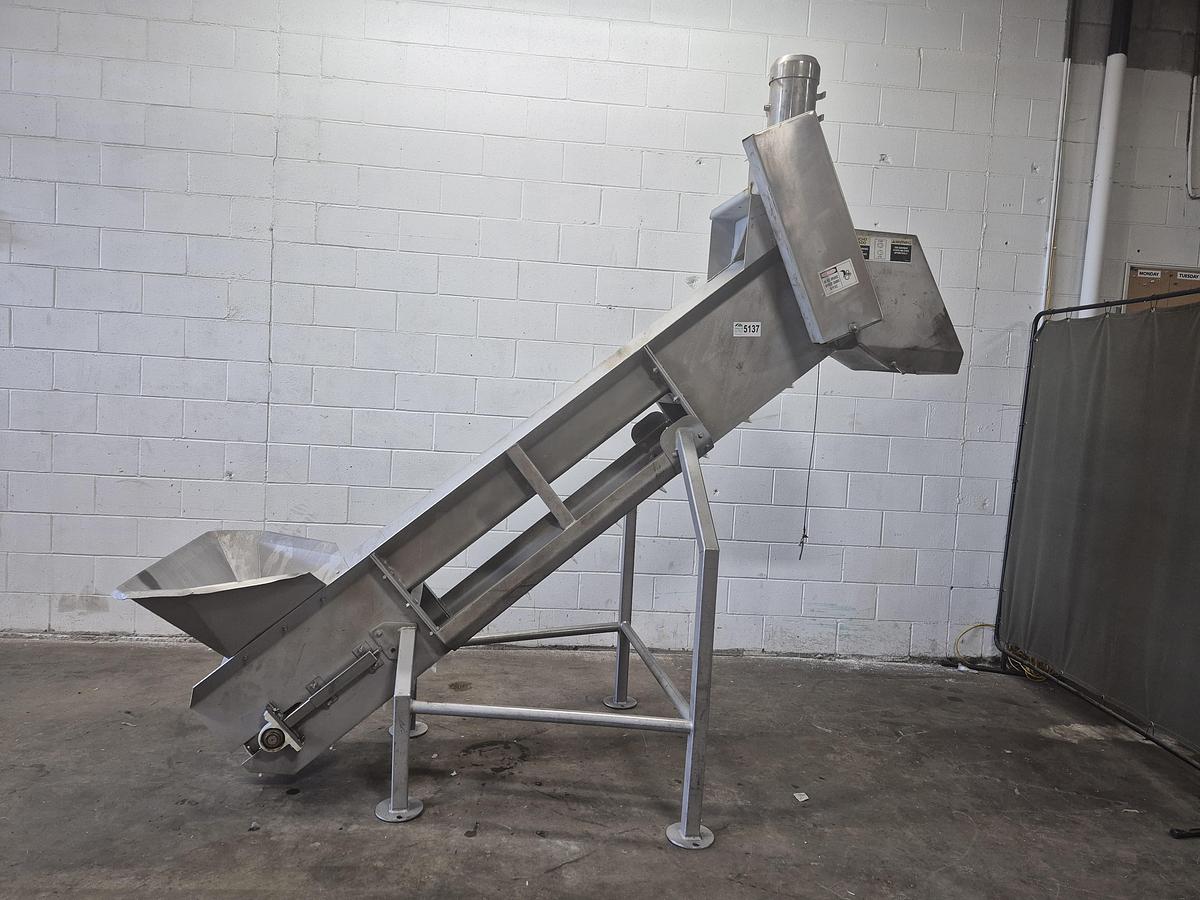 Used Incline Conveyor with Hopper