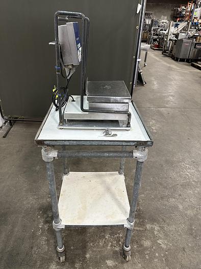 Used Mettler-Toledo Panther Scale