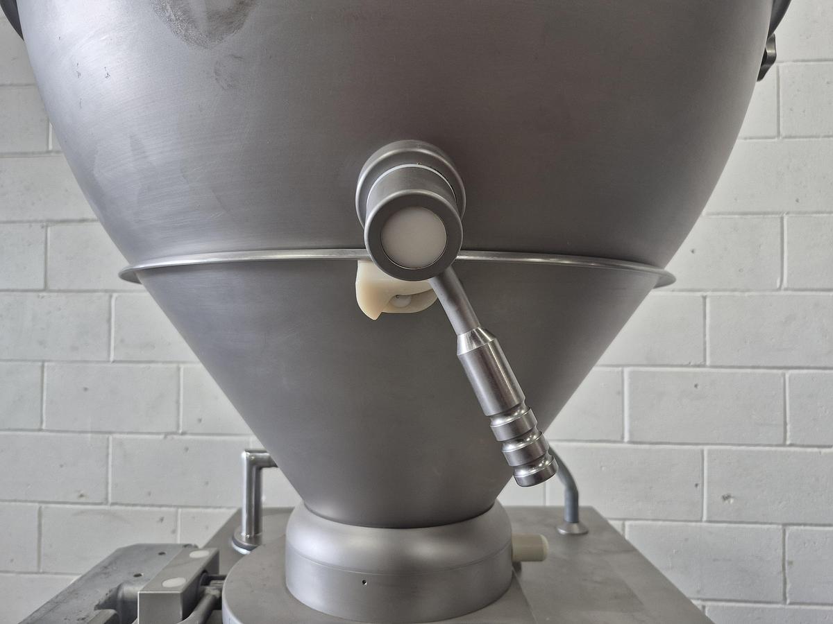 Used Vemag Robby Type 134 Continuous Vacuum Filler