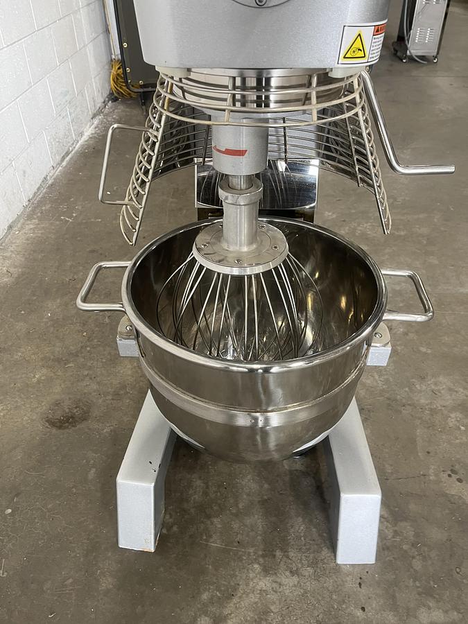 Used EFI 30 Quart Mixer 