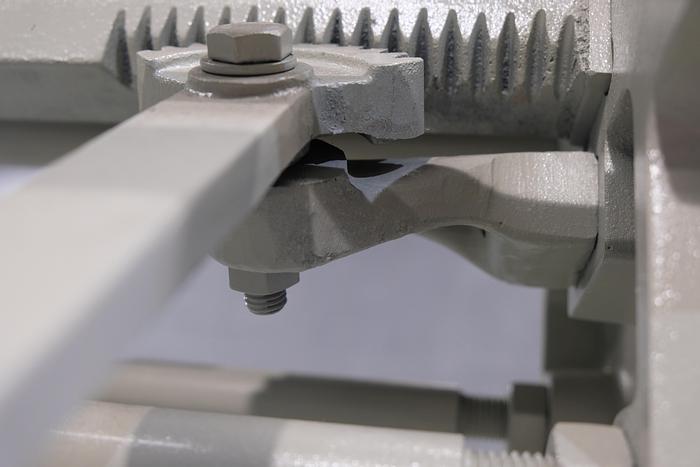 UZMA RS 1550mm x 75mm Manual Initial Pinch rollers