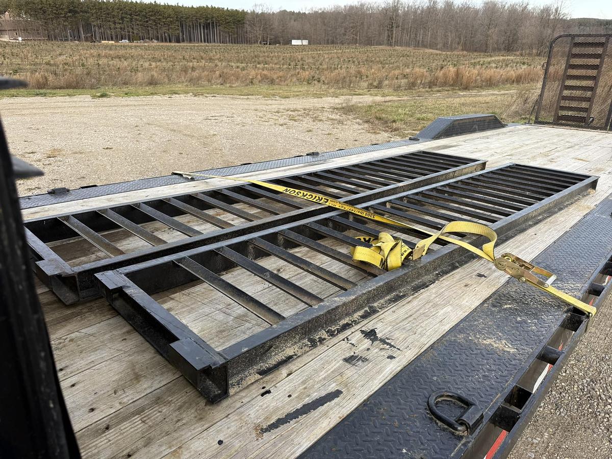 Used Load Trail 30' Goose Neck Tandem 7,000lbs
