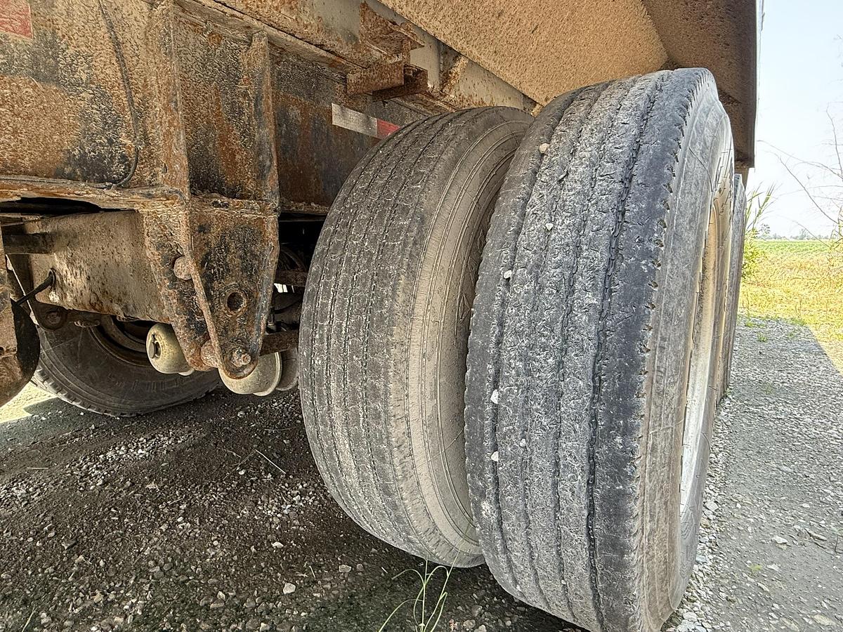 Used Alliston Machinery 40' Live Bottom Produce Trailer