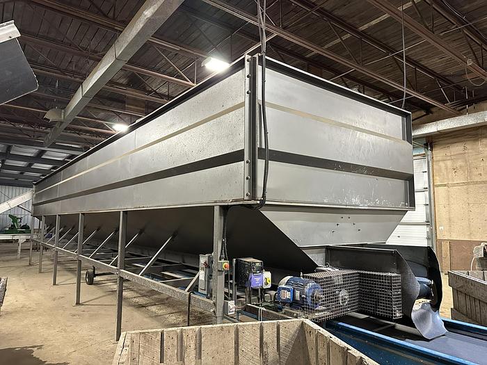 Used 2022 Alliston Machinery 1,000 CWT Hopper