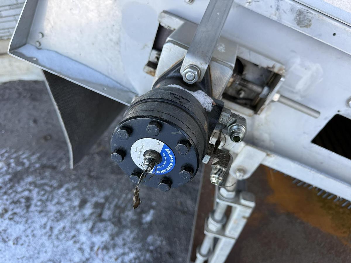 Used Univerco 60" Hedge Hog