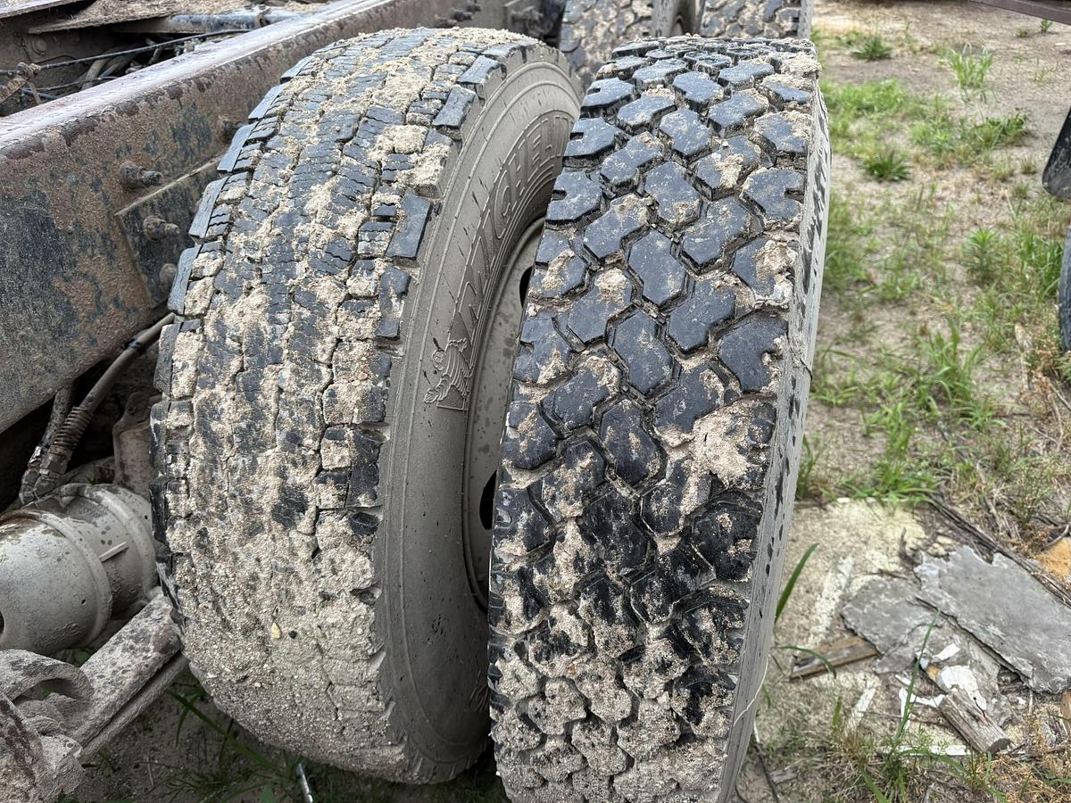 Used Freightliner FLB Cab Over, Cat 350, 13 Speed