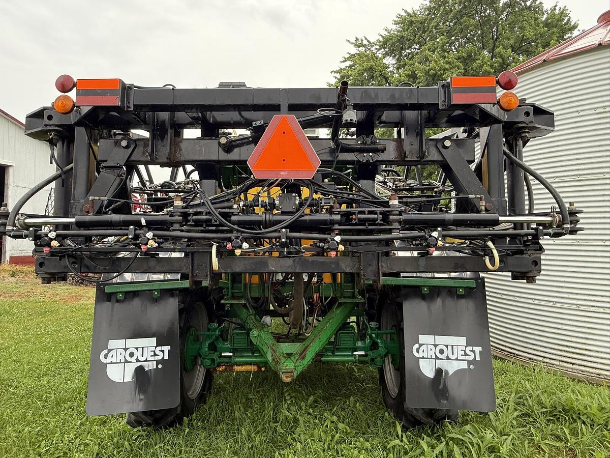 Used Redball 690, 2000 Gallon, 120' Boom,