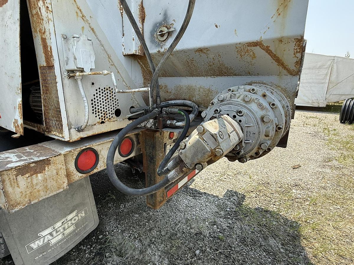 Used H.F. Stewart  40' Live Bottom Produce Trailer