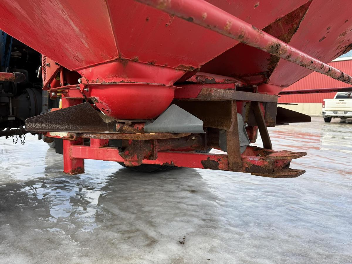 Used Lely Centerliner 3 PTH Spreader