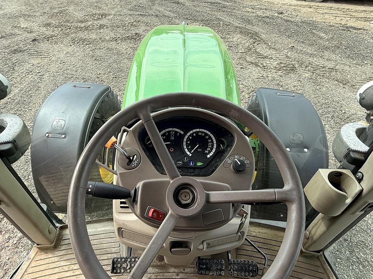 Used 2008 John Deere 7130