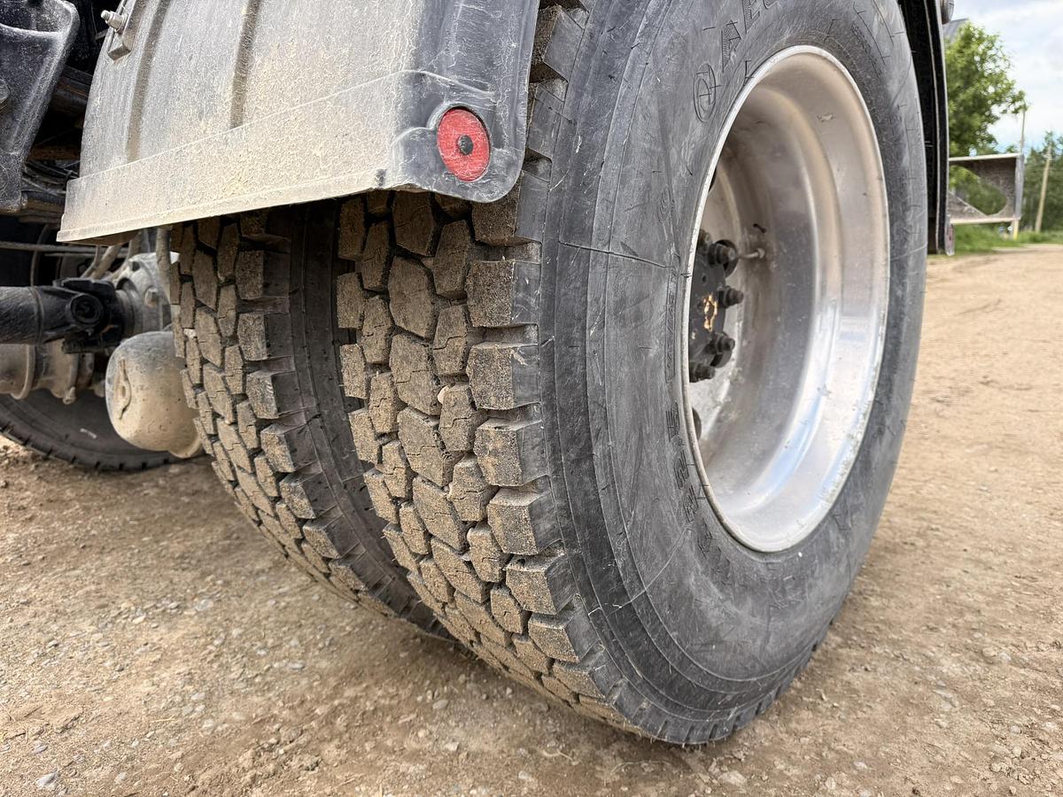 Used 1998 International Navistar 4700 Single Axle Cab and Chassis