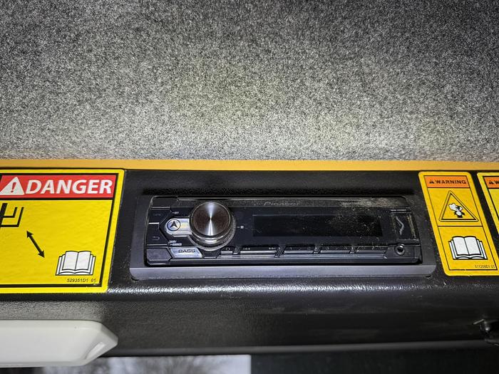 Used 2012 Spra-Coupe 4660