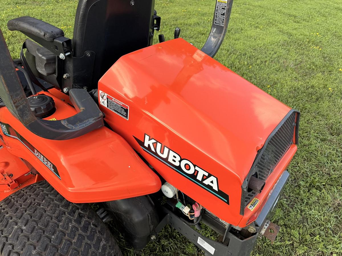 Used 2005 Kubota ZD21 Commercial Zero Turn Diesel