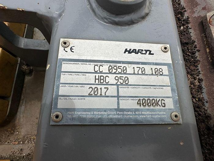Used Hartl HBC 950 Excavator Rock Crusher