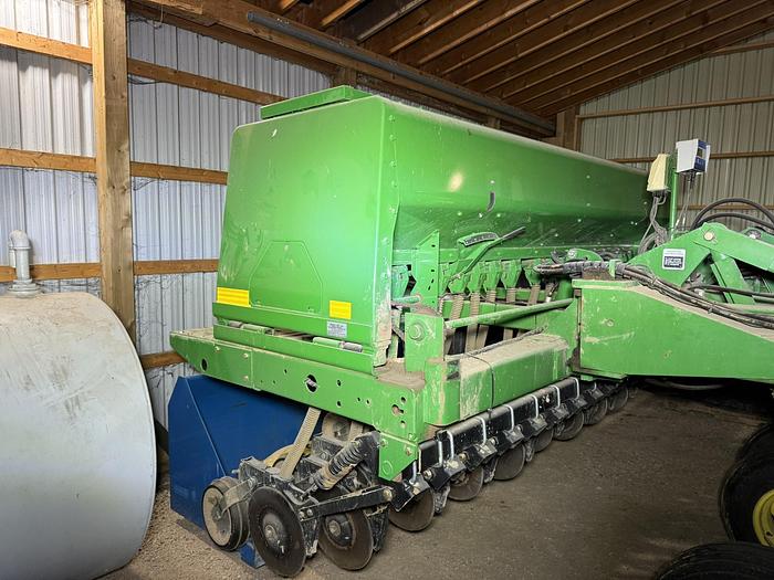 Used 2013 John Deere 455 35', Markers, Scale