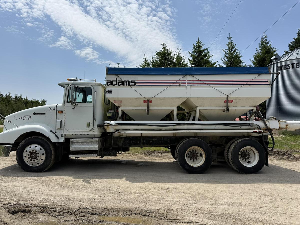Used 1995 International Adam's 16 Ton Side Shooter Tender Box