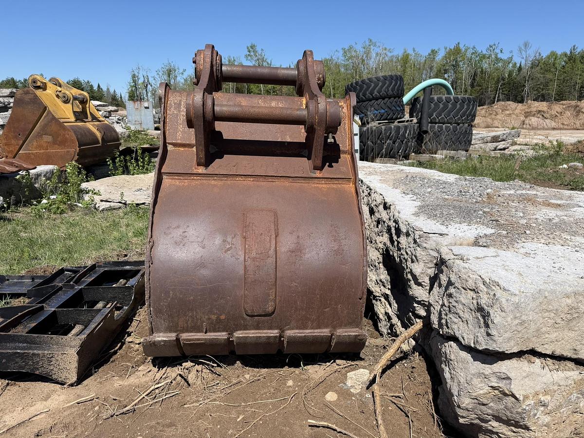 Used Bateman 48" Trenching Bucket, Caterpillar 345