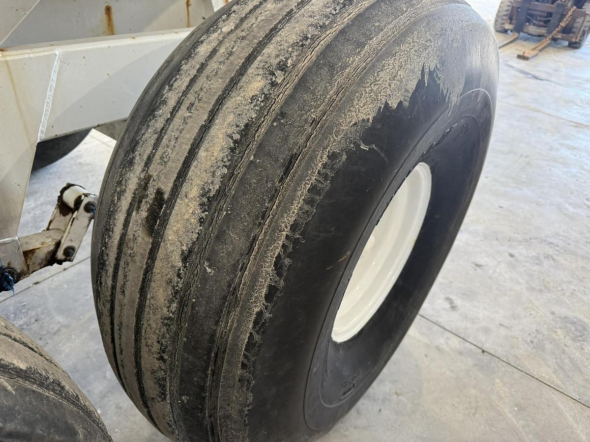 Used Willmar Super 800